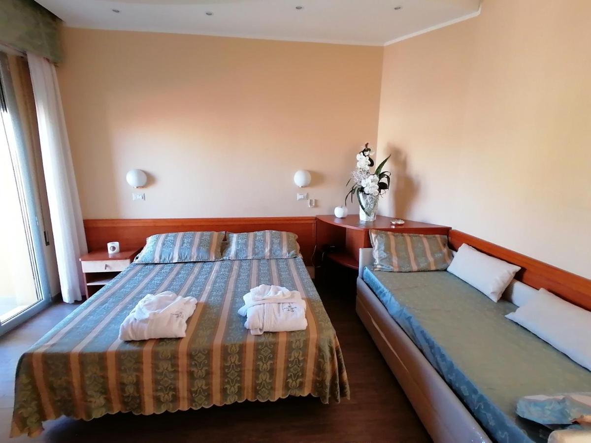 Hotel Nordic Bellaria-Igea Marina Esterno foto