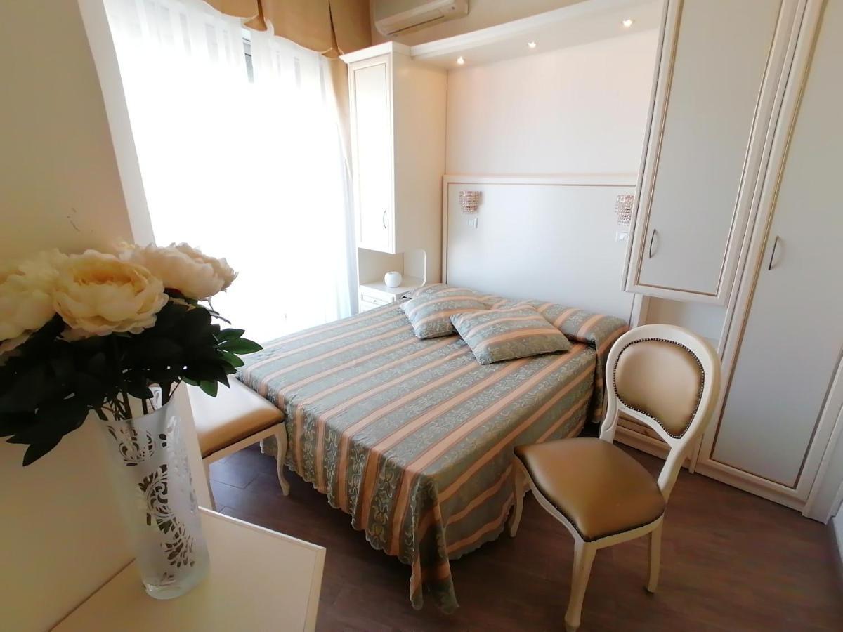 Hotel Nordic Bellaria-Igea Marina Esterno foto