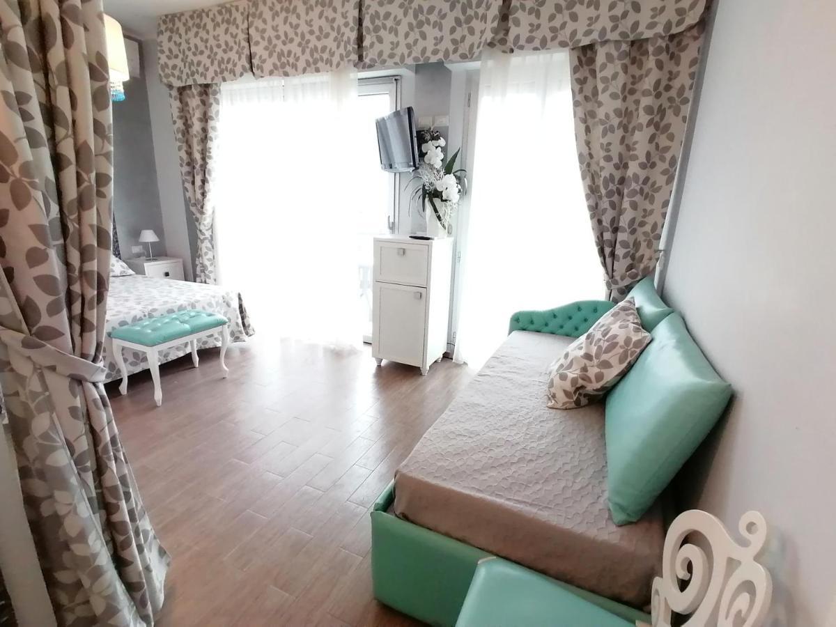 Hotel Nordic Bellaria-Igea Marina Esterno foto