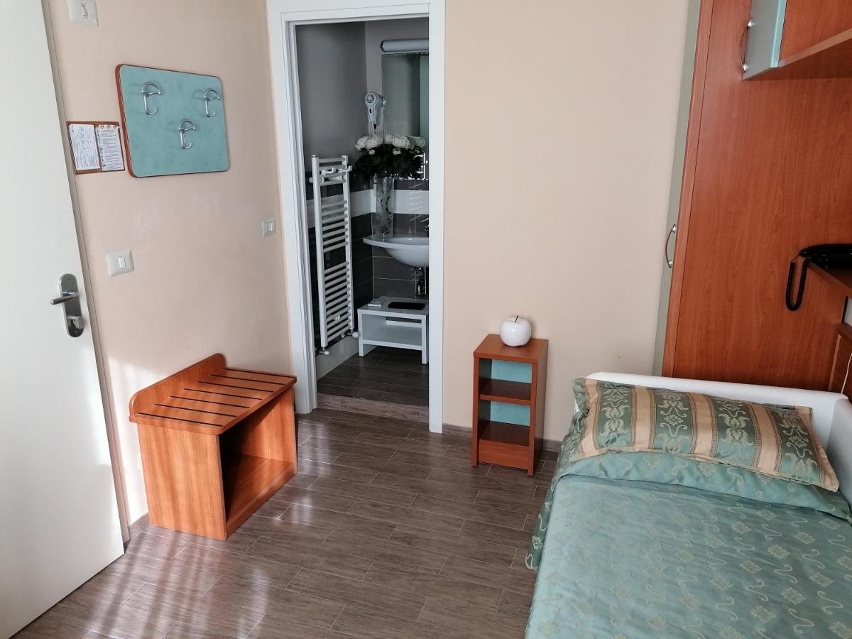 Hotel Nordic Bellaria-Igea Marina Esterno foto